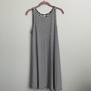 Old Navy Black and White Striped Dress Size Medium